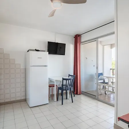 Les Capitelles - Avec Acces Direct A La Apartment